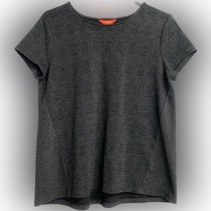 Joe Fresh - Grey and Black checkered ( houndstooth)top. Size small. So pretty!!